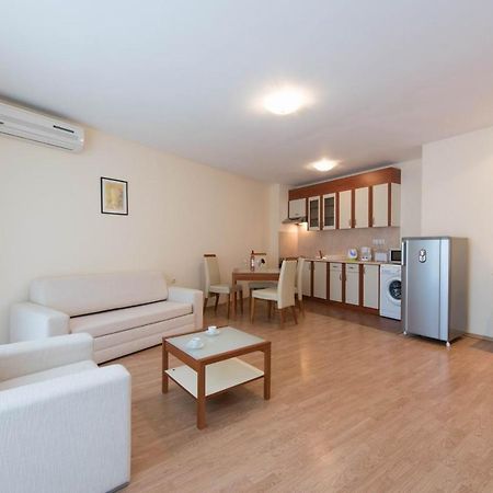 Gt Riviera Fort Beach Apartments Ravda Ngoại thất bức ảnh