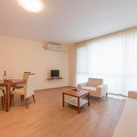Gt Riviera Fort Beach Apartments Ravda Ngoại thất bức ảnh