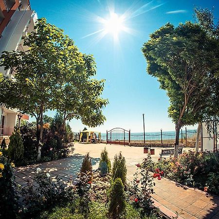 Gt Riviera Fort Beach Apartments Ravda Ngoại thất bức ảnh
