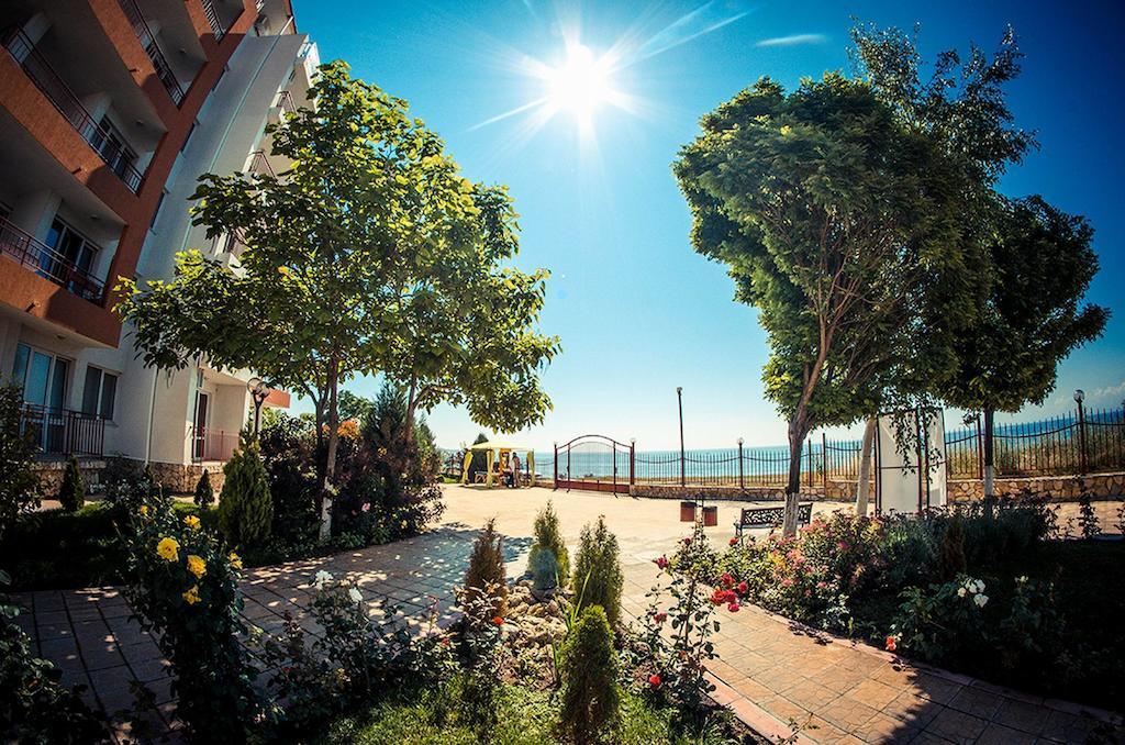 Gt Riviera Fort Beach Apartments Ravda Ngoại thất bức ảnh